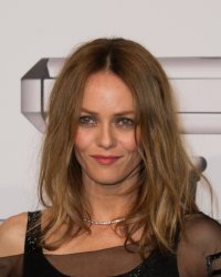 Vanessa Paradis et Isabelle Adjani, les "Homosapiennes" d'Audrey Dana