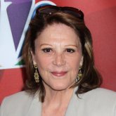 Linda Lavin