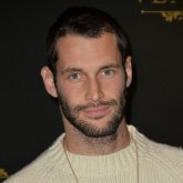 Simon Porte Jacquemus