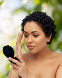 10 fonds de teint avec SPF pour un été sans coups de soleil