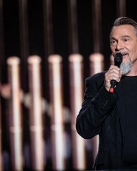 Florent Pagny atteint d'un cancer "reprend des couleurs" et rassure sur son état
