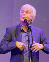 Dave évoque les graves conséquences de sa chute : "Je ne me souviens de rien !"