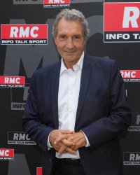 Jean-Jacques Bourdin écarté de RMC et BFM : il réagit, accompagné de sa femme