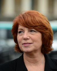 Alain Delon, Marianne James... Ces célébrités taxées d'être des grandes gueules