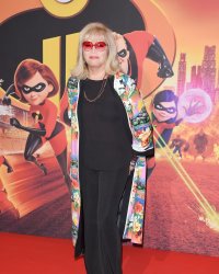 Amanda Lear en a marre d'être comparée à Brigitte Macron