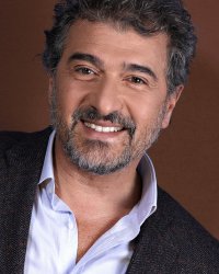 Daniel Lévi raconte le jour où il a appris avoir un cancer : "Pourquoi moi ?"
