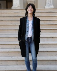 Charlotte Gainsbourg : pourquoi elle n'a pas encore lu le livre de sa mère