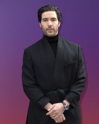 Tahar Rahim s'allie avec la Maison Caron et devient égérie de ses parfums