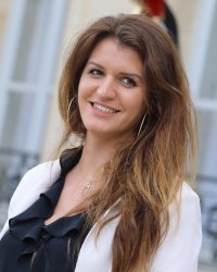 Marlène Schiappa : son style taxé "d'aguicheur", elle répond