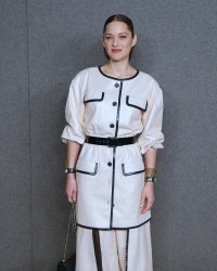 Climat : Marion Cotillard et de nombreux artistes attaquent l'État en justice