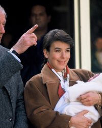 Yves Montand : son fils de 32 ans n'a "aucun souvenir de lui"