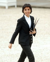 Rachida Dati choquée par les attaques sexistes sur sa maternité