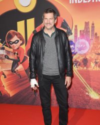 Guillaume Canet change de tête pour les vacances