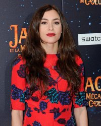 Olivia Ruiz juge que Florent Pagny "s'acharne" sur son dos