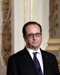 Ces hommes politiques qui ont mené une double vie