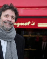 Christophe Carrière se livre sur son enfance difficile : "Ça a été l'horreur"