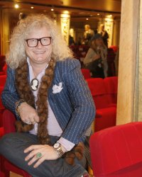 Très endetté, Pierre-Jean Chalençon se bat pour sauver son palais