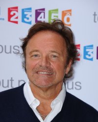 Guillaume Durand raconte le jour où un homme armé a voulu le tuer