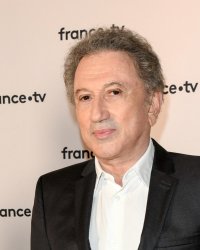 Michel Drucker : un ami révèle son secret de drague durant sa jeunesse