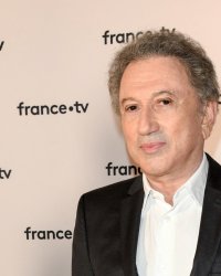 Michel Drucker revient sur "le choc" de son opération et donne de ses nouvelles