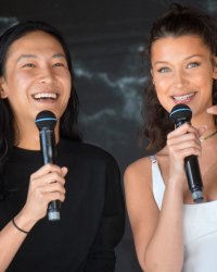 Accusé d'agressions sexuelles par plusieurs mannequins, Alexander Wang répond