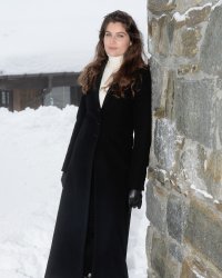 Laetitia Casta explique pourquoi elle soutient les Gilets jaunes