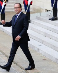 Quand Agnès b. relookait François Hollande, "un cas difficile"