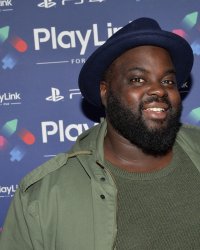 Issa Doumbia animateur sur M6 : "C'est l'endroit où j'ai été le plus à l'aise"