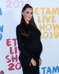 Nabilla victime de média bashing : "J'ai pensé à mourir"