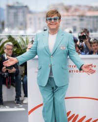 Elton John évoque son cancer de la prostate : "J'ai choisi la chirurgie"