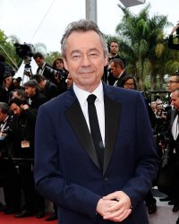 Michel Denisot quitterait Canal+ : à quand la fin des chaises musicales ?