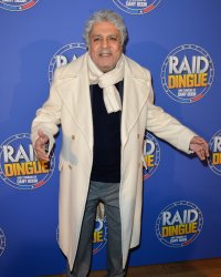 Enrico Macias : "J'ai perdu ma femme à cause de cette banque"