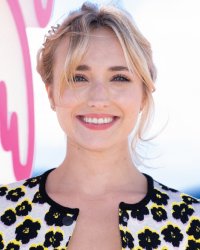 Chloé Jouannet mal dans sa peau adolescente : "J'ai beaucoup complexé"