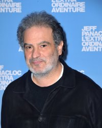 Raphaël Mezrahi : Patrick Sébastien lui a prêté plusieurs millions !