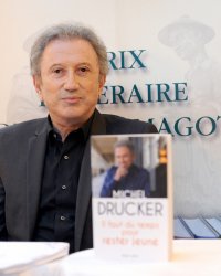 Michel Drucker : son stratagème pour ne pas être reconnu à l'hôpital