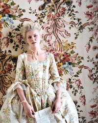 Marie-Antoinette, muse de produits de beauté contemporains