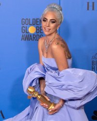 Lady Gaga : sa robe des Golden Globes mise aux enchères après avoir été perdue