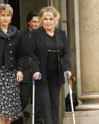 Eric Zemmour, mains aux fesses... les propos de Brigitte Bardot qui dérangent