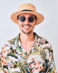 La chemise hawaïenne est-elle tendance ou désuète ?