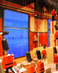 Vitrines de Noël des magasins : entre tradition et business