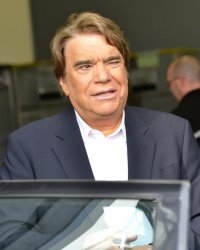 Bernard Tapie explique à des enfants pourquoi il n'a pas peur de la mort