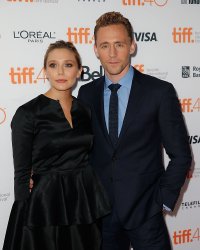 Elizabeth Olsen, en couple avec Tom Hiddleston ? Elle répond !