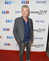 Koh-Lanta : Denis Brogniart "très triste" de la mort du candidat Bernard Deniaud