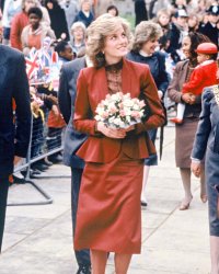 Lady Diana : son sweat-shirt de sport préféré mis aux enchères