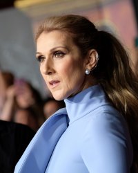 Quand Céline Dion demande conseil à un portrait de son mari