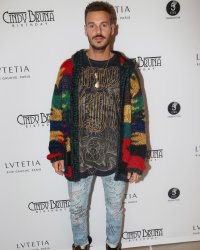 M. Pokora, Jenifer... Les stars vous souhaitent une bonne année 2022 !