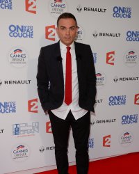 Yann Moix défend Jean-Marie Bigard et sa blague controversée sur le viol
