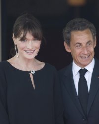 Carla Bruni : sa tendre déclaration d'amour à Nicolas Sarkozy (et à sa barbe)
