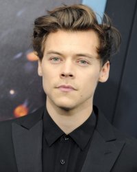 La Petite sirène : Harry Styles pourrait être le prince Eric du film live