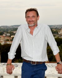 Les Tuche 3 : Jean-Paul Rouve se confie sur la dimension politique du film